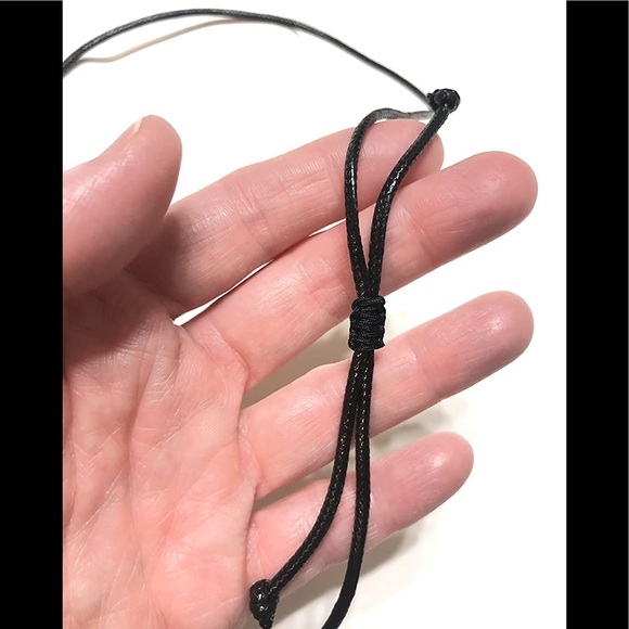 BRAND NEW UNISEX BLACK OBSIDIAN HEALING STONE NECKLACE NWT - Picture 5 of 5